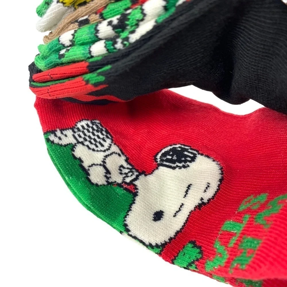 Peanuts Snoopy No Show Socks 6 Pairs